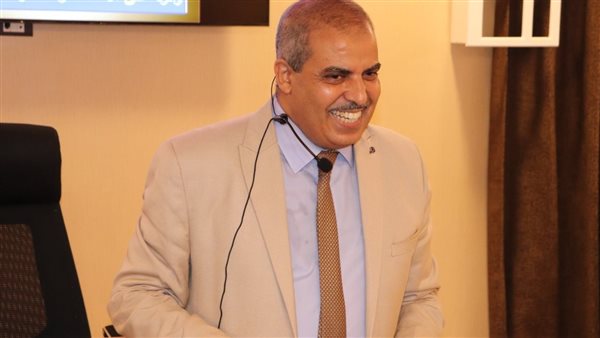 الدكتور محمد حسين