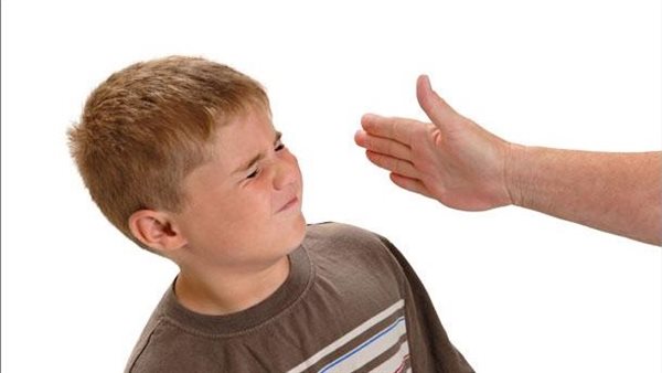 الصفع على الوجه