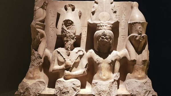  تمثال “الملكة موت