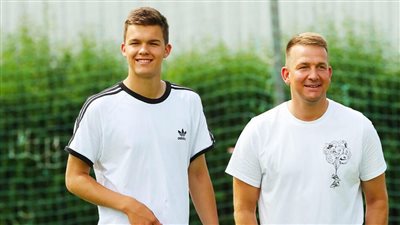 وفاة نجل مايكل بالاك لاعب تشيلسي السابق عن عمر ناهز 18 عامًا