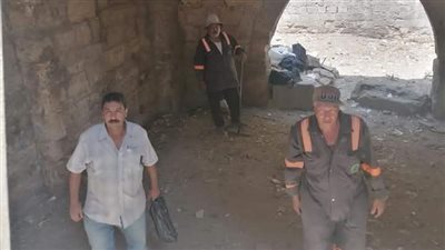 الآثار تبدأ تنظيف وتطهير بوابة منجك السلحدار بسوق السلاح
