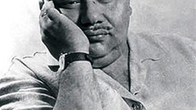 تعرَّف على أبرز محطات صلاح جاهين الحياتية تزامنًا مع إقامة معرض باسمه