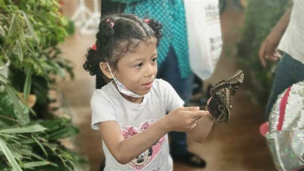 طفلة مصابة بمتلازمة