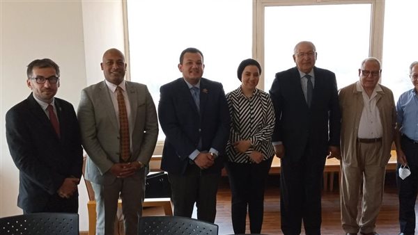 جانب من زيارة الوفد