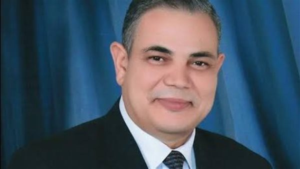 الدكتور عبد الرازق