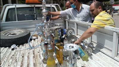 لضبط الشيشة.. حملة مفاجئة على مقاهي دسوق في كفر الشيخ (صور)