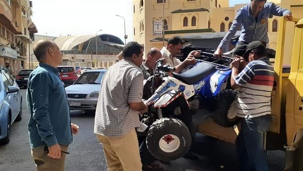 حملة مكبرة بحي المناخ