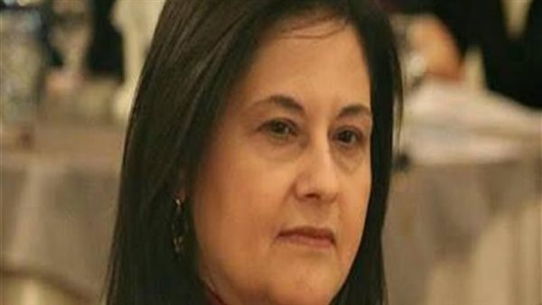 عميدة إعلام القاهرة