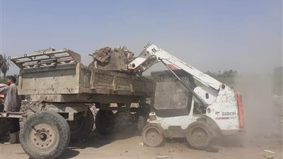 احترازًا من كورونا.. رفع 400 طن مخلفات وقمامة بمركز إطسا بالفيوم