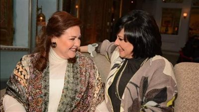 إسعاد يونس تنعى دلال عبد العزيز: أسطورة حب وخير.. هكذا شاء ربك 