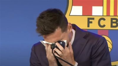 الخليفي يلتقي ميسي في فندق الإقامة «فيديو»