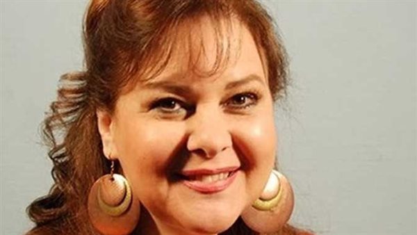 دلال عبد العزيز