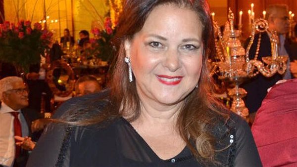 دلال عبد العزيز