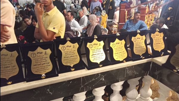 تكريم خريجي صيدلة