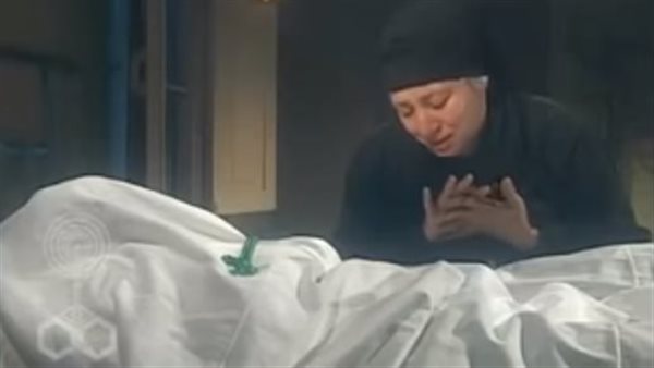 عبلة كامل ودلال عبد