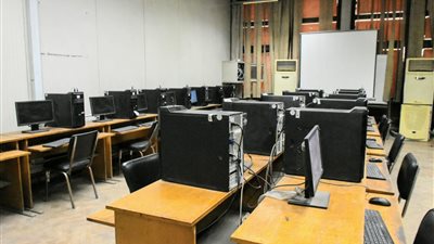 معامل جامعة القاهرة تستقبل طلاب الثانوية العامة لتسجيل رغباتهم في المرحلة الثانية