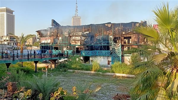 حريق مركب عمر الخيام