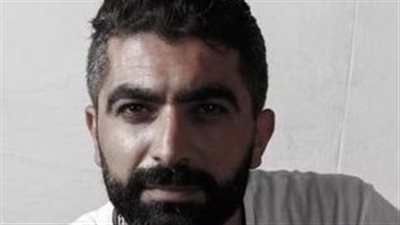 فادي خفاجة يعلن تعرض والده لوعكة صحية: أبوس جزمتك اتكلم