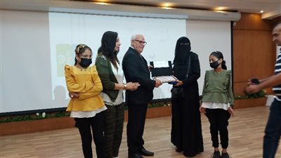 استجابة لـ«القاهرة 24».. المحافظ يُكرم خالتي فرنسا ببورسعيد (صور) 