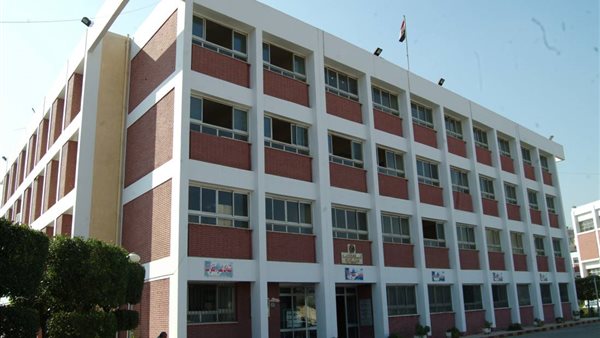 مدرسة الثانوية الفنية