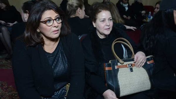 دلال عبد العزيز وهالة