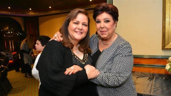 دلال عبد العزيز ورجاء