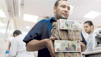 عضو شعبة المستوردين: رفع الحد الأدنى للأجور جاء في التوقيت المناسب لتخفيف العبء عن المواطنين