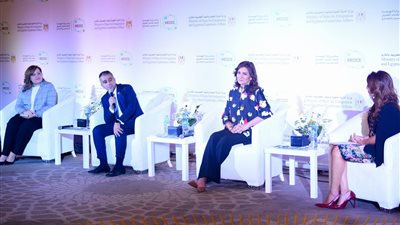 وزيرة الهجرة تدعو الدارسين بالخارج للترويج لإنجازات الجمهورية الجديدة