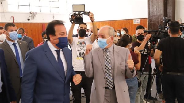 تفقد الوزير مكتب