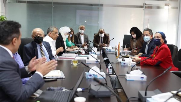 وزيرا السياحة والبيئة