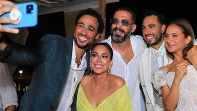 منهم منى الشاذلي وأمير كرارة.. نجوم الفن بحفل عقد قران نيللي كريم