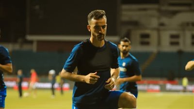 دونجا يرفض محاولات الإسماعيلي لإقناعه بالبقاء.. ويبلغ عبد ربه بالرحيل