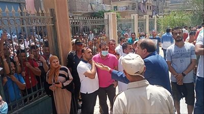 محافظ كفر الشيخ يوجه بزيادة منافذ لقاح فيروس كورونا للمسافرين «صور»