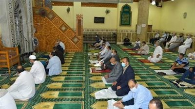 عبر الترجمة لـ 9 لغات.. ننشر موضوع خطبة الجمعة اليوم