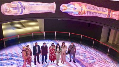 متحف الحضارة يستقبل وفدًا من المدونين العرب «صور»