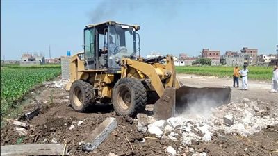 إزالة 12 حالة تعد على الأراضي الزراعية في 4 مراكز بالبحيرة