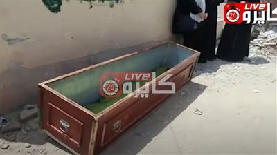 تشييع جثمان الفنان الراحل محمد جبريل بمدافن العائلة في حلوان