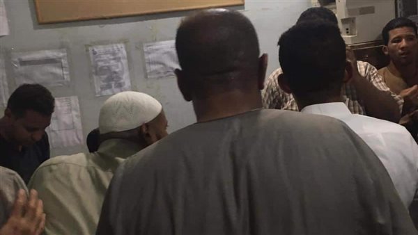 زحام مركز تلقي لقاح