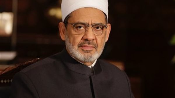 الدكتور أحمد الطيب