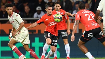 موناكو يفوز على تروا بثنائية مثيرة في الدوري الفرنسي