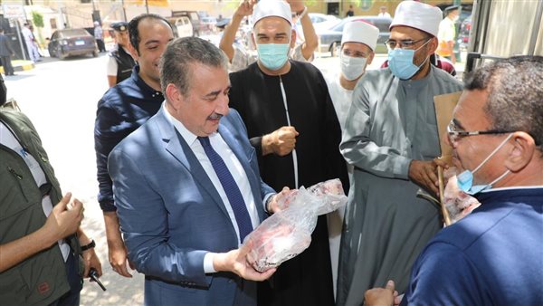 محافظ المنوفية يستقبل