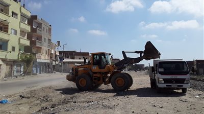 محافظ الإسكندرية يكلف رؤساء الأحياء بتكثيف الجولات الميدانية لإزالة الإشغالات «صور»