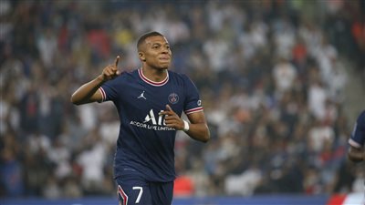 تحسبا لرحيل مبابي.. باريس سان جيرمان يستهدف ضم مهاجم إيفرتون الإنجليزي