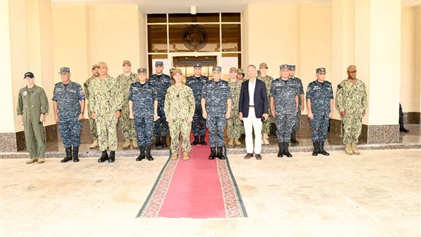 قائد القوات البحرية