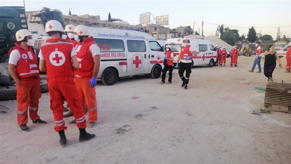 إسعاف ضحايا الانفجار