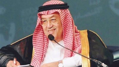 غازي القصيبي.. أديب بدرجة وزير وسفير