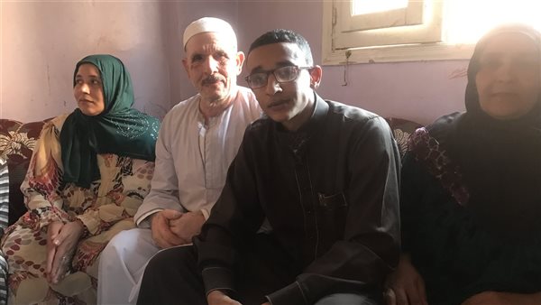 الخامس علي الثانوية