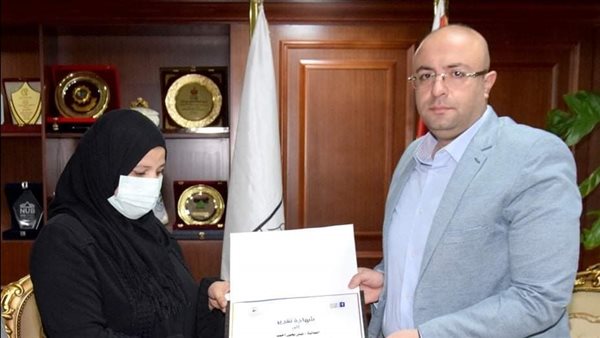 محافظ بني سويف مع