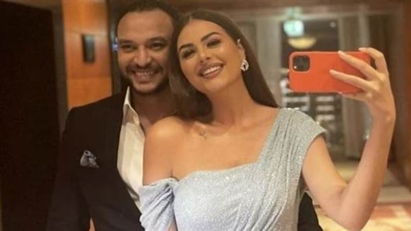 هنادي مهنا مع زوجها