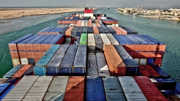 قناة السويس 